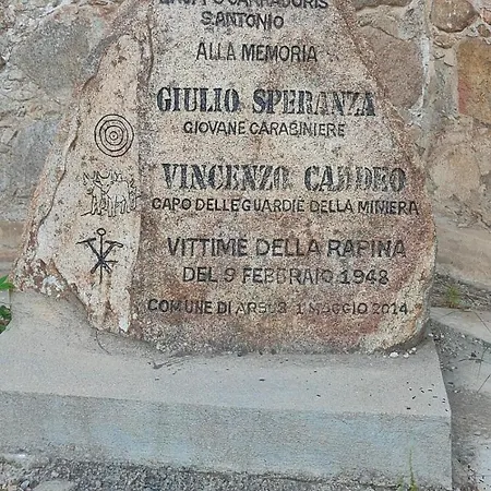 In Casa Con Cortili Ad - Sardegna Arbus
