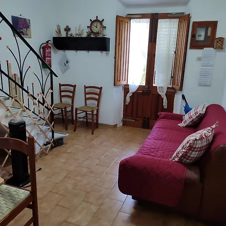 In Casa Con Cortili Ad - Sardegna Arbus
