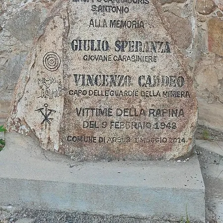 In Casa Con Cortili Ad - Sardegna Arbus