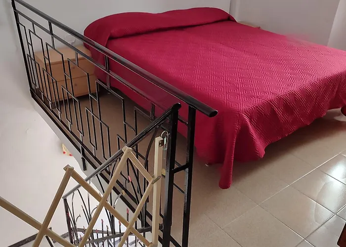 In Casa Con Cortili Ad - Sardegna