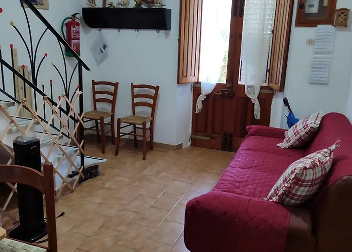 In Casa Con Cortili Ad - Sardegna Arbus